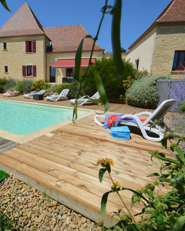 Villa Les Platanes détente assurée sur les hauterus de Sarlat au domaine Les Maséliades